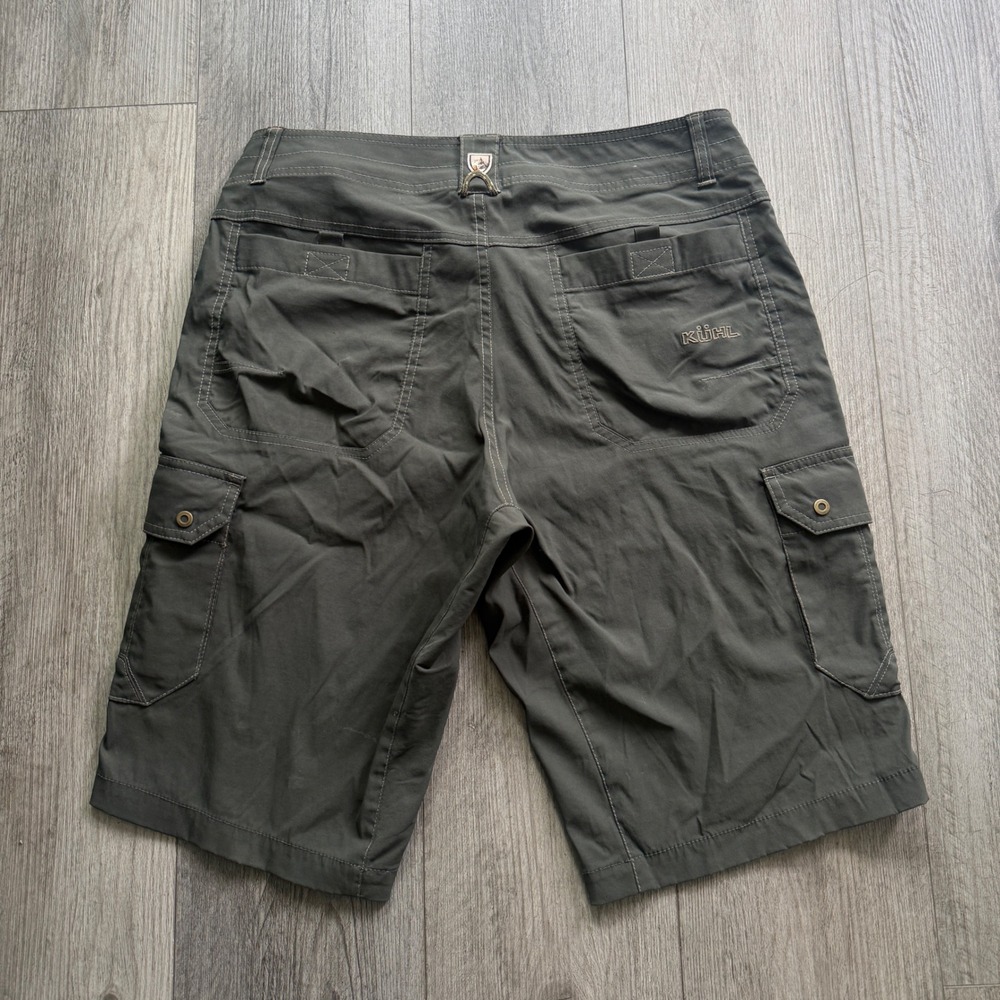 Kuhl Mens 32 Olive Gray Cargo Hiking Shorts 10" Inseam Outdoor Pockets